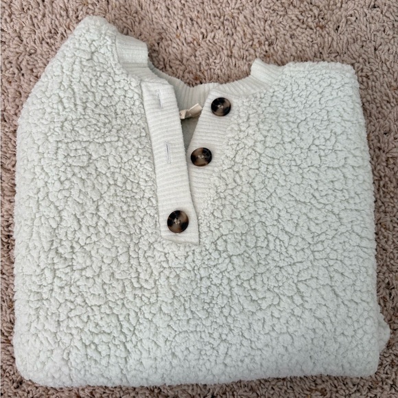 Bundle of 2 Cozy Sherpa. Size XS. - Picture 6 of 10